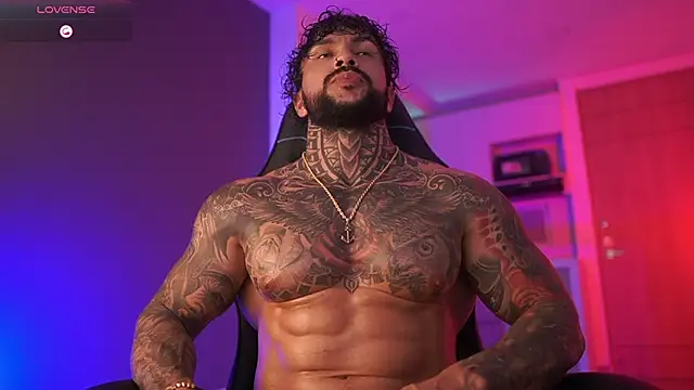 Snapshot of mariano_costa chatting on 11-20-25, 01:50 mariano costa online show from 11-20-25, 01:50