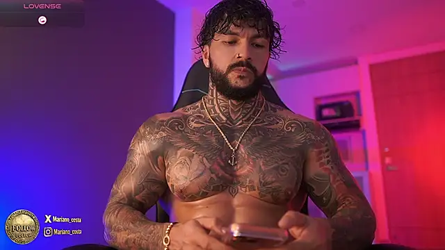 Snapshot of mariano_costa chatting on 11-23-25, 01:49 mariano costa online show from 11-23-25, 01:49