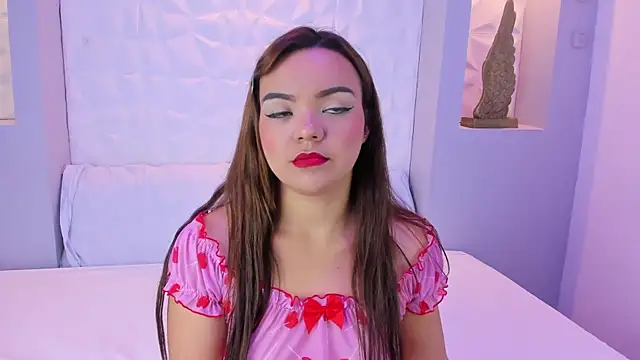 EmilyRouss  online show from 11-12-25, 07:13