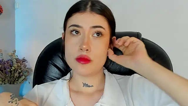 melody suarez online show from 01-07-25, 08:10