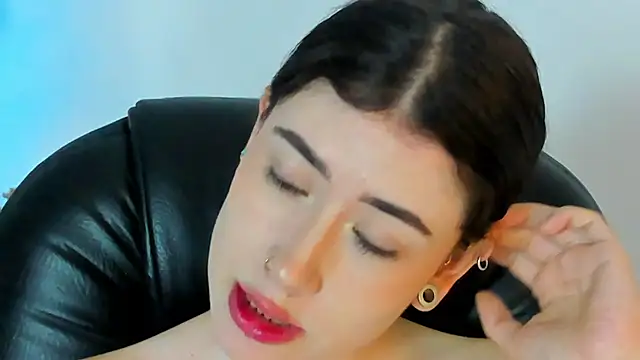 melody suarez online show from 01-26-25, 10:57