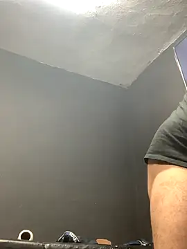 perrrotegrande online show from 12-19-25, 08:38