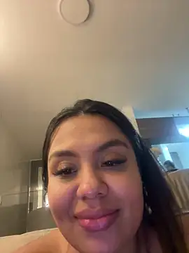 Snapshot of valeria2019hot chatting on 02-06-25, 04:10 valeria2019hot online show from 02-06-25, 04:10