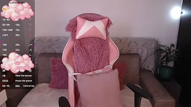 Dahlia  espresso online show from 04-06-26, 08:10