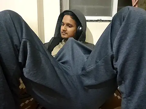 Jonrobinso online show from 12-01-25, 05:51