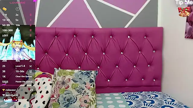 Snapshot of miranda_vegaa chatting on 12-28-24, 10:44 miranda vegaa online show from 12-28-24, 10:44