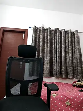 Snapshot of sanaya_baby chatting on 02-21-25, 01:44 sanaya baby online show from 02-21-25, 01:44