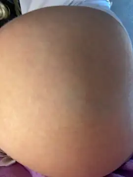 Snapshot of MiloTheName chatting on 03-19-26, 07:01 MiloTheName online show from 03-19-26, 07:01