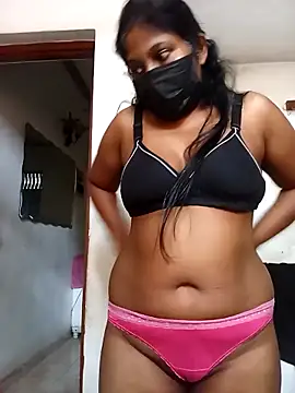 Aroma Sl online show from 03-11-25, 08:09