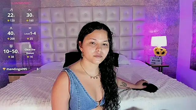 Snapshot of LottiCarter chatting on 09-23-25, 11:46 LottiCarter online show from 09-23-25, 11:46