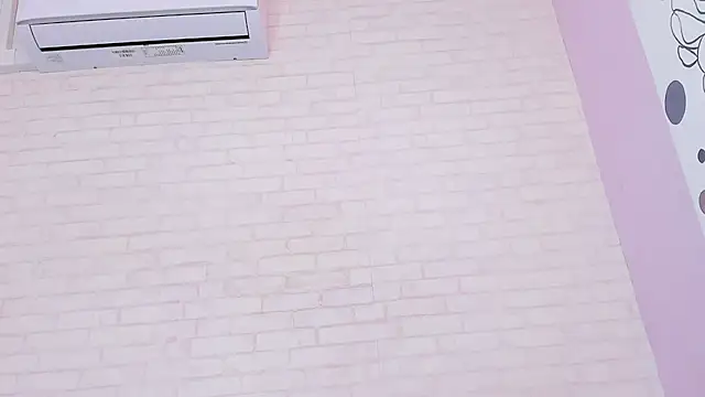 Tiffany mendez online show from 02-25-25, 03:16