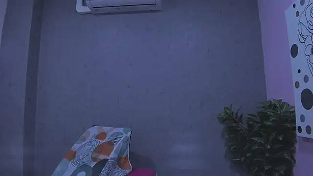 Tiffany mendez online show from 01-11-26, 11:59