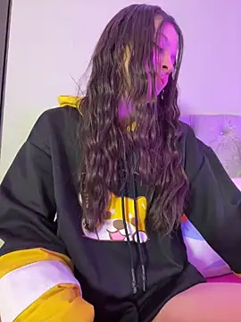 LucyEvans  online show from 11-03-25, 04:58