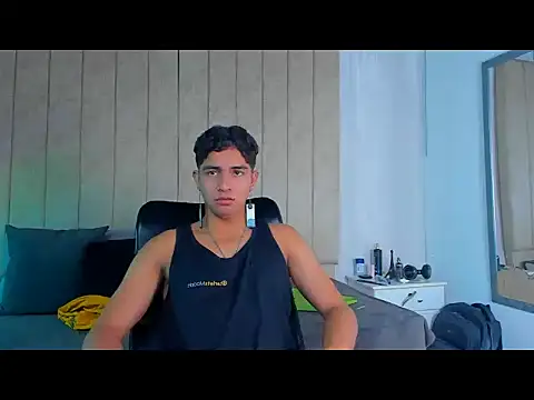 Snapshot of Muichiro_tokito1 chatting on 01-11-25, 03:23 Muichiro tokito1 online show from 01-11-25, 03:23