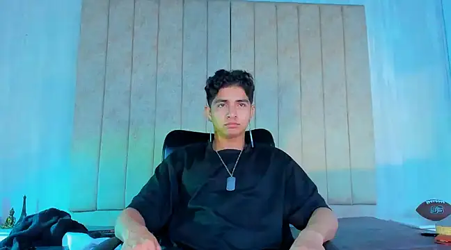 Snapshot of Muichiro_tokito1 chatting on 01-16-25, 07:28 Muichiro tokito1 online show from 01-16-25, 07:28