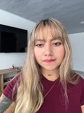 amanda-medrano1 online show from 02-17-26, 02:46