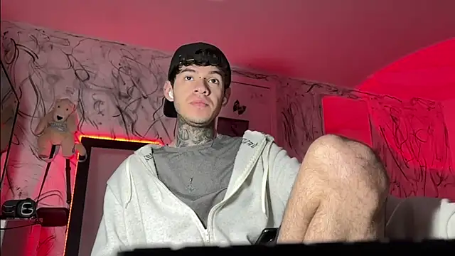 Saturno v online show from 02-04-25, 11:49