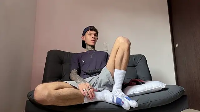 Saturno v online show from 03-18-25, 10:36