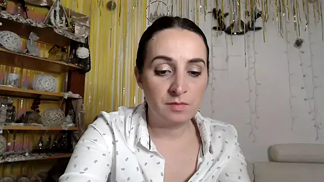 Snapshot of AskMeStandUp chatting on 03-16-26, 12:38 AskMeStandUp online show from 03-16-26, 12:38