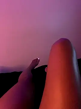 ReineNeferrti online show from 10-02-25, 08:38