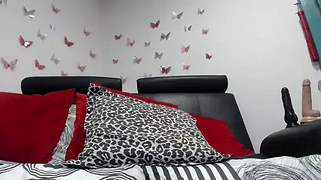 Sexy-Favgirl online show from 02-13-26, 08:10