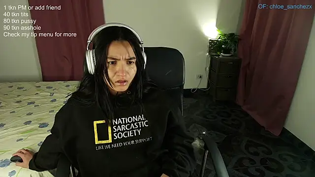 ChloeSanchezx online show from 04-07-26, 02:23