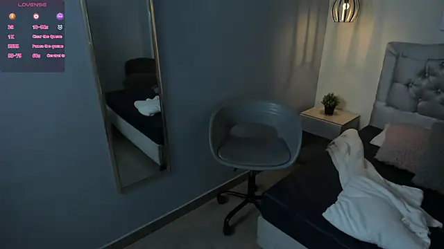 escarleth   online show from 06-27-26, 02:23