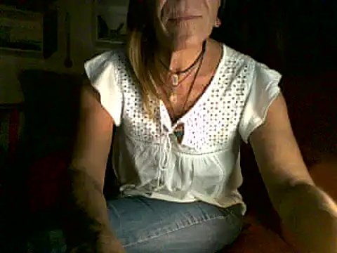 Snapshot of sabinytahot chatting on 12-02-24, 11:18 sabinytahot online show from 12-02-24, 11:18