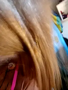 Snapshot of sabinytahot chatting on 02-24-25, 05:20 sabinytahot online show from 02-24-25, 05:20