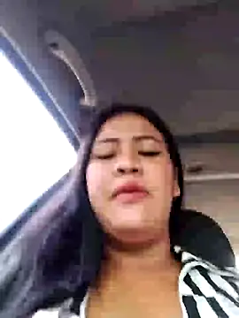 Snapshot of Miia_grand chatting on 12-17-24, 03:39 Miia grand online show from 12-17-24, 03:39