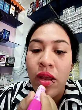 Miia grand online show from 11-27-25, 12:29