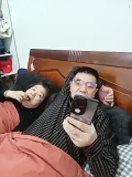 yjw6688 online show from 04-01-26, 07:53