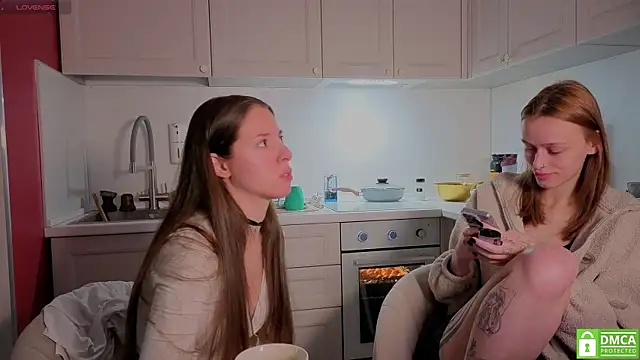 Snapshot of fcjuicy_pussy chatting on 01-16-26, 10:30 fcjuicy pussy online show from 01-16-26, 10:30