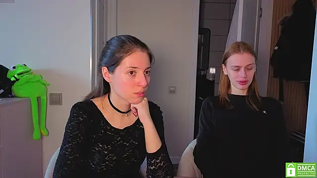 Snapshot of fcjuicy_pussy chatting on 02-13-26, 10:22 fcjuicy pussy online show from 02-13-26, 10:22