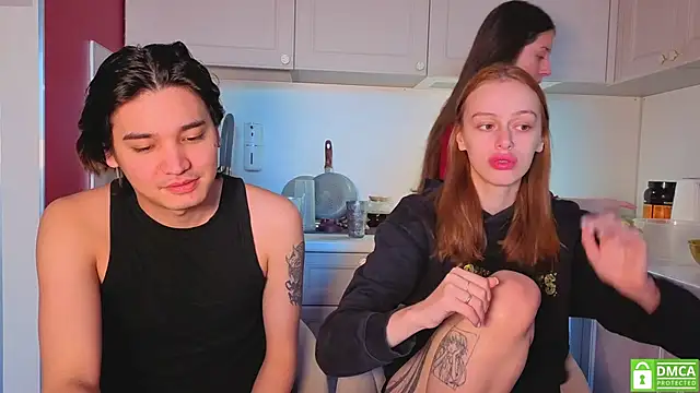 Snapshot of fcjuicy_pussy chatting on 02-15-26, 10:14 fcjuicy pussy online show from 02-15-26, 10:14