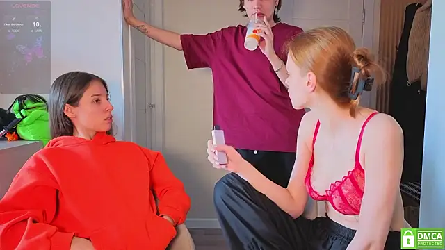 fcjuicy pussy online show from 03-11-26, 08:31