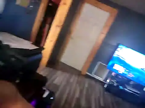 Snapshot of MysteriousFire23 chatting on 03-13-25, 08:00 MysteriousFire23 online show from 03-13-25, 08:00