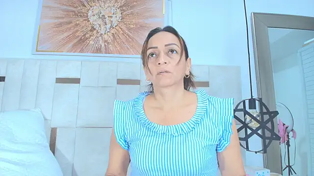 Hottest Mature  online show from 10-11-25, 03:06