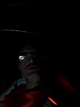 Snapshot of hugosafado333 chatting on 03-09-25, 09:35 hugosafado333 online show from 03-09-25, 09:35