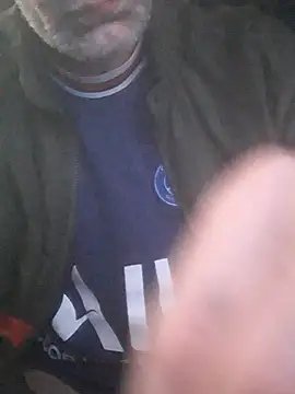 Snapshot of hugosafado333 chatting on 09-15-25, 09:31 hugosafado333 online show from 09-15-25, 09:31