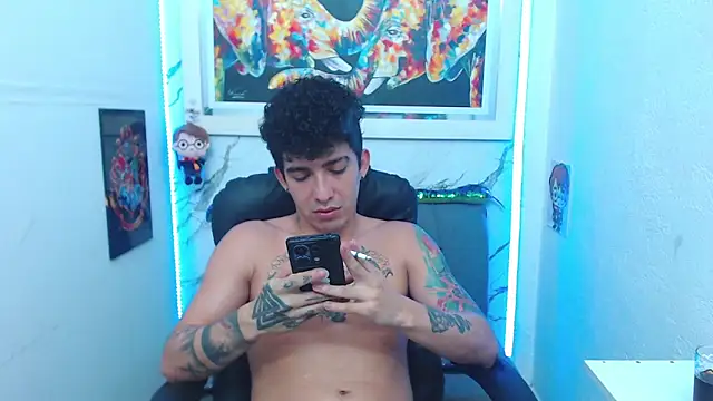 targuerian22 online show from 11-06-25, 06:25