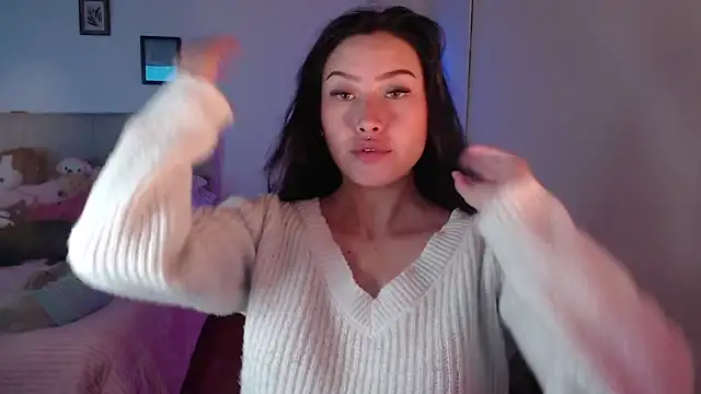 Snapshot of Emilyswan04 chatting on 01-27-25, 04:11 Emilyswan04 online show from 01-27-25, 04:11