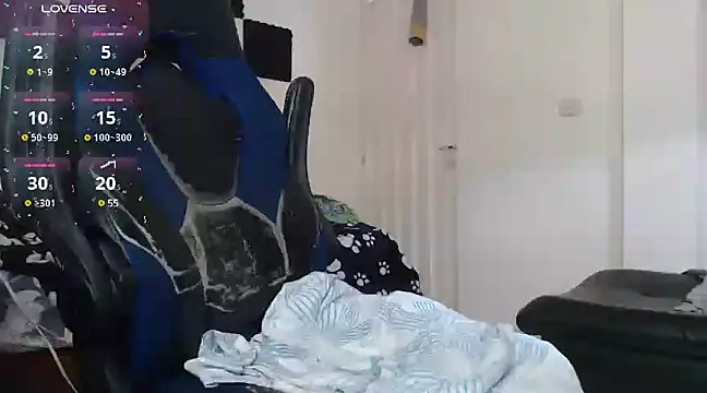 Snapshot of bryamado69 chatting on 02-18-25, 07:41 bryamado69 online show from 02-18-25, 07:41