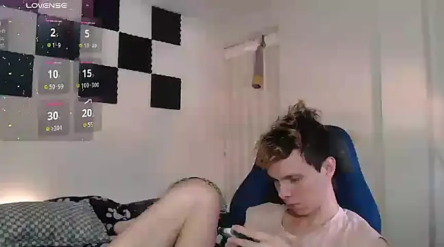 Snapshot of bryamado69 chatting on 02-19-25, 09:03 bryamado69 online show from 02-19-25, 09:03