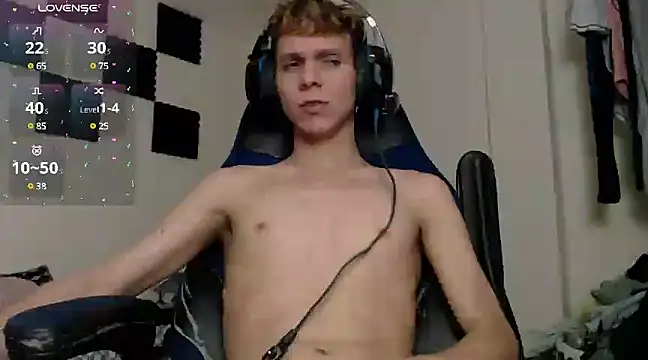 Snapshot of bryamado69 chatting on 03-10-25, 06:49 bryamado69 online show from 03-10-25, 06:49