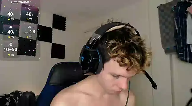 Snapshot of bryamado69 chatting on 03-21-25, 05:32 bryamado69 online show from 03-21-25, 05:32