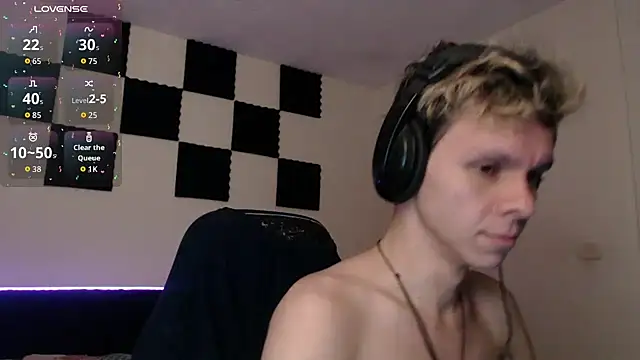 Snapshot of bryamado69 chatting on 10-04-25, 04:21 bryamado69 online show from 10-04-25, 04:21