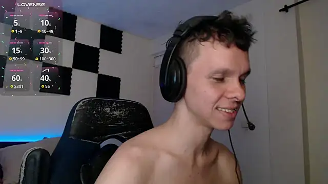 Snapshot of bryamado69 chatting on 11-05-25, 01:49 bryamado69 online show from 11-05-25, 01:49