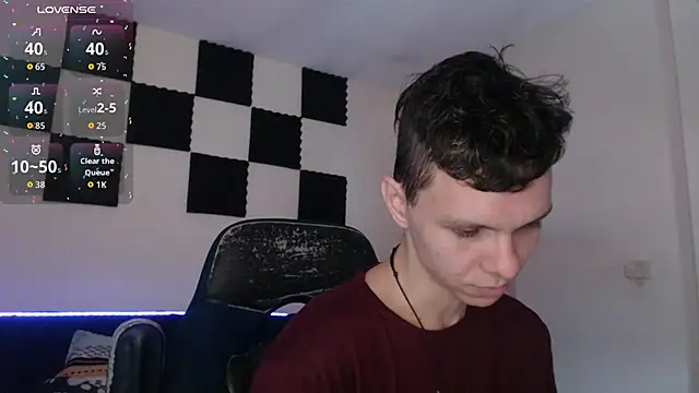 Snapshot of bryamado69 chatting on 11-15-25, 01:18 bryamado69 online show from 11-15-25, 01:18