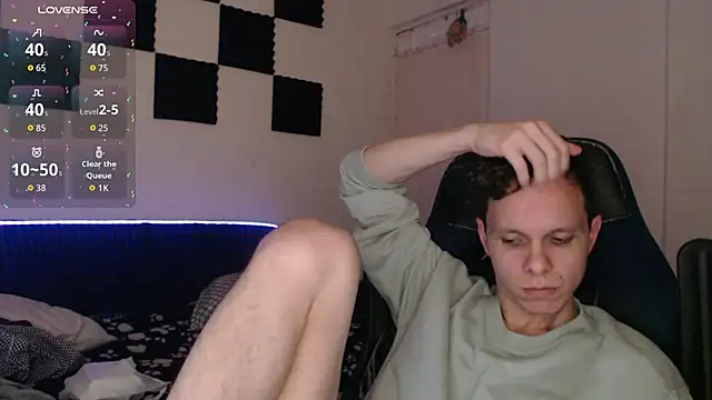 Snapshot of bryamado69 chatting on 11-18-25, 03:45 bryamado69 online show from 11-18-25, 03:45